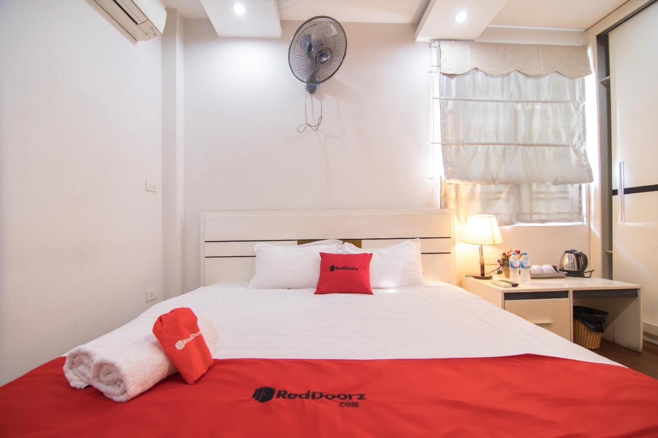 Reddoorz Yen Phu Street Hanói Exterior foto